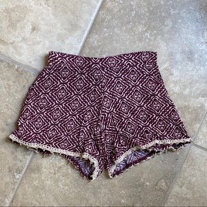 Earthbound Boho Shorts Maroon/Creme Size Small